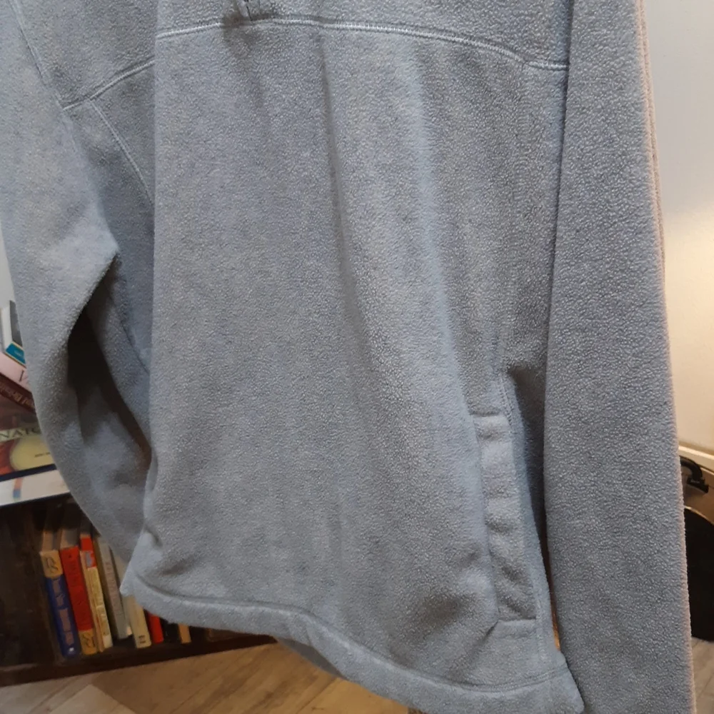 Mens Pullover Sweater Winter weather sz L St Johns b45 Gray zip long sleeve Warm
